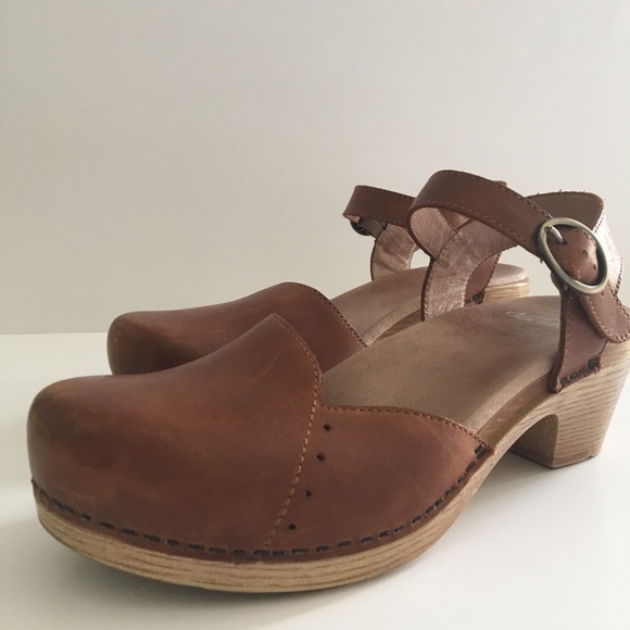 dansko maisie clog